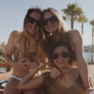 Meet your Posher, Monica